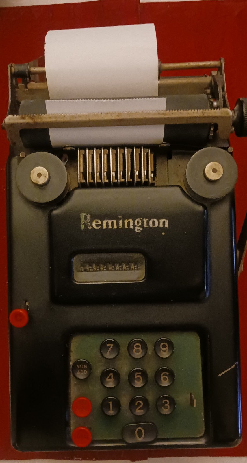 1930's circa Remington Rand portable hand cranked adding machine