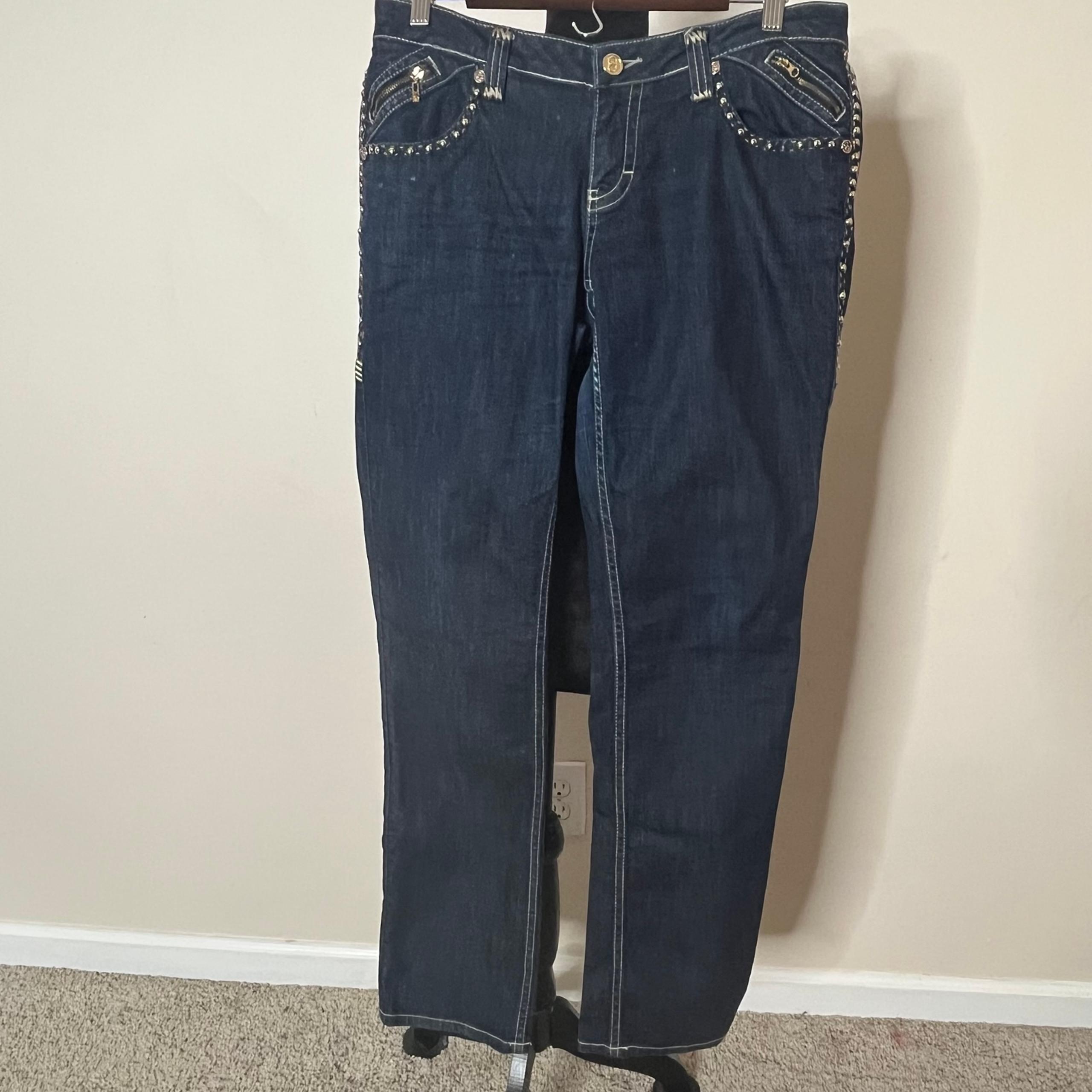 COOGI Thick Stitch Stud Zip Pocket Dark Wash Low Rise Straight Leg Jeans 11/12