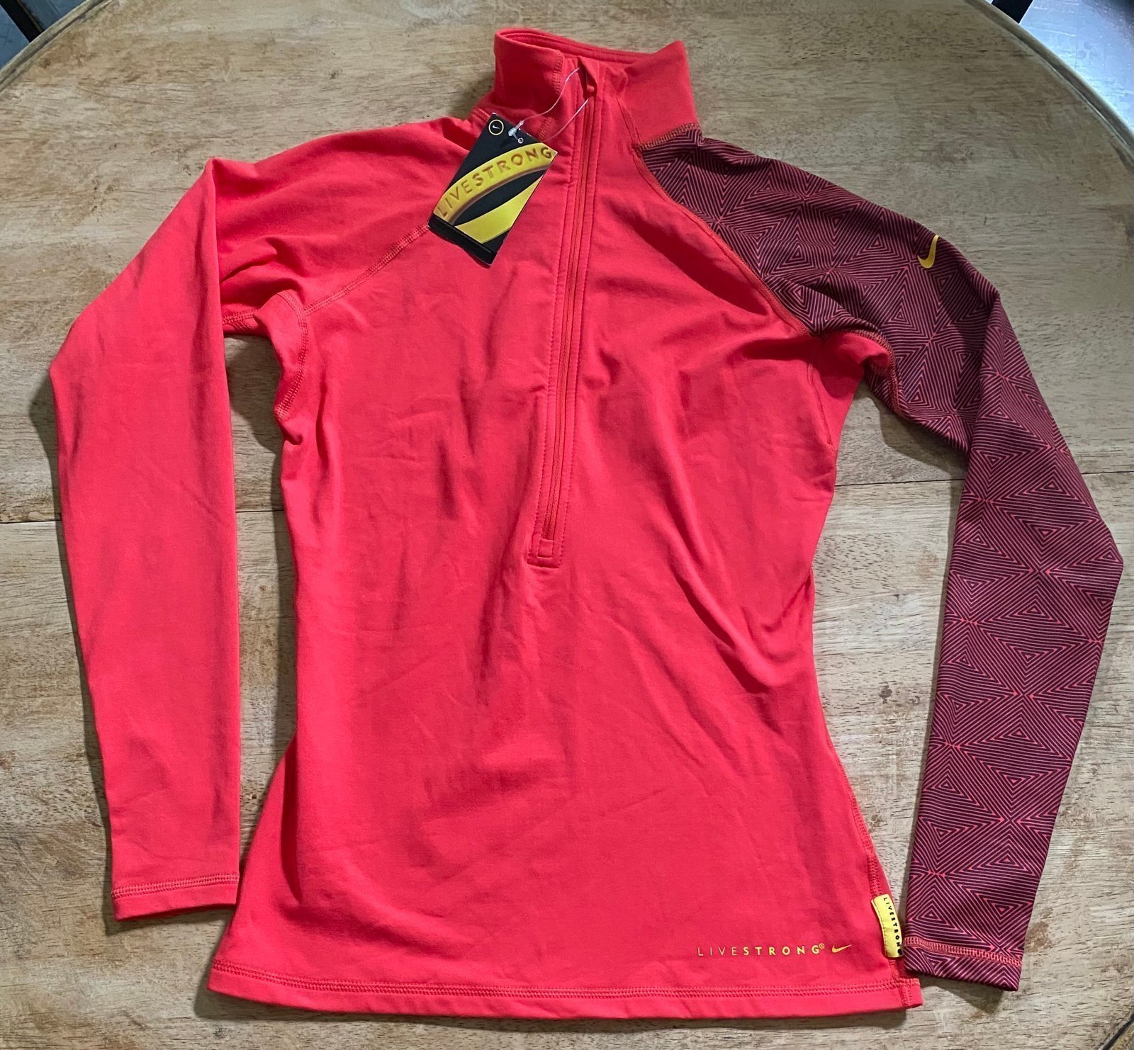 NWT Nike Pro LIVESTRONG Women’s Sz M Half Zip Pullover in Sunburst