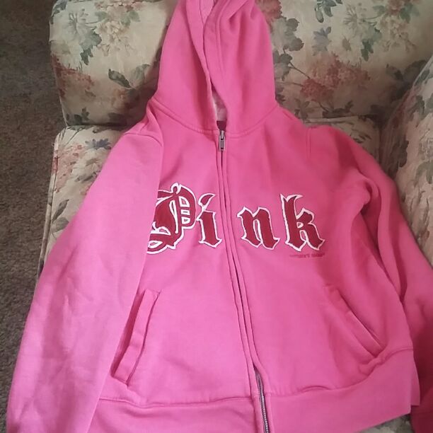 Vs pink sweatsuit