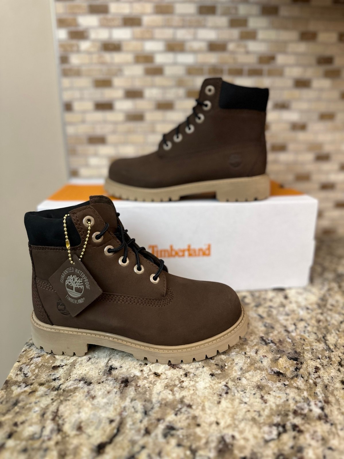 NEW boys Timberland boots