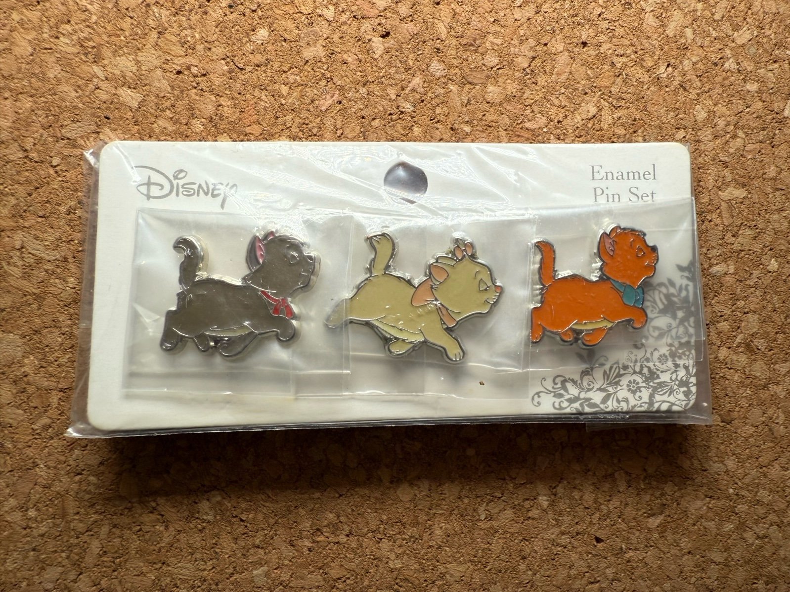 Disney Loungefly Pin Aristocats set of 3 Kittens Marie Berlioz Toulouse 2017