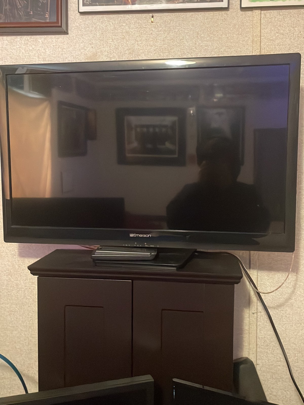 emerson led televisions