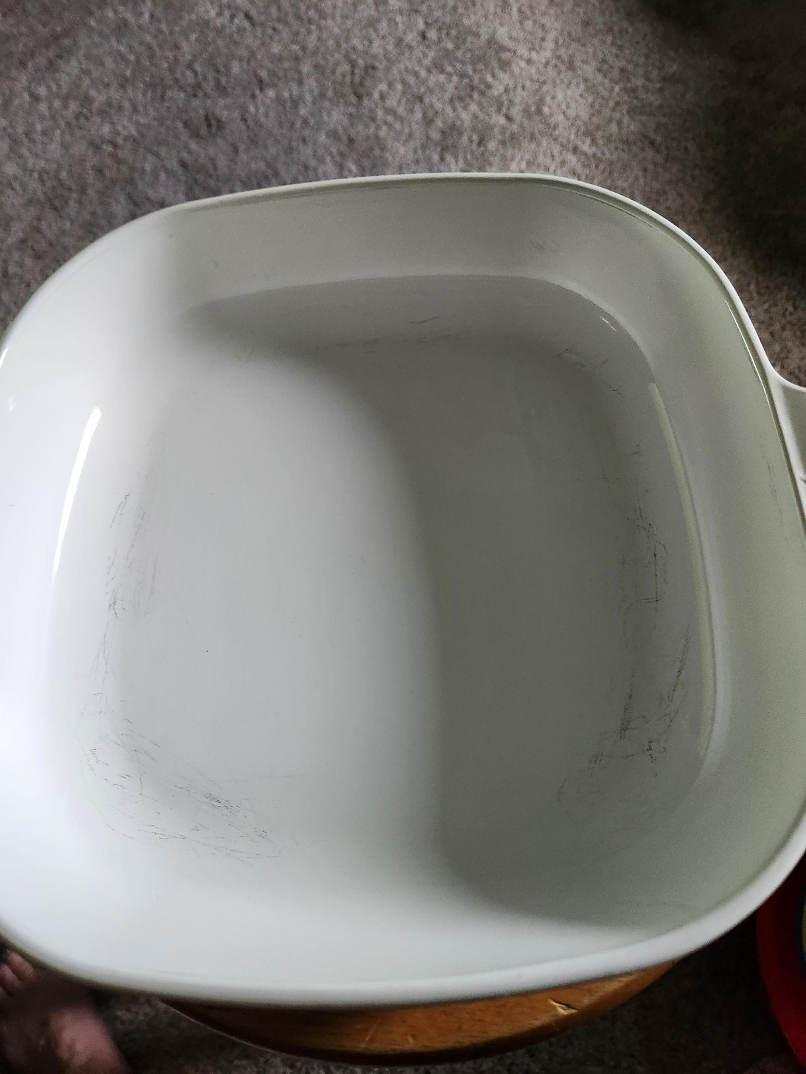 Vintage 10" Corningware blue cornflower casserole dish