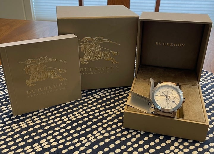 Unisex Burberry Watch-City Chronograph-Brand New