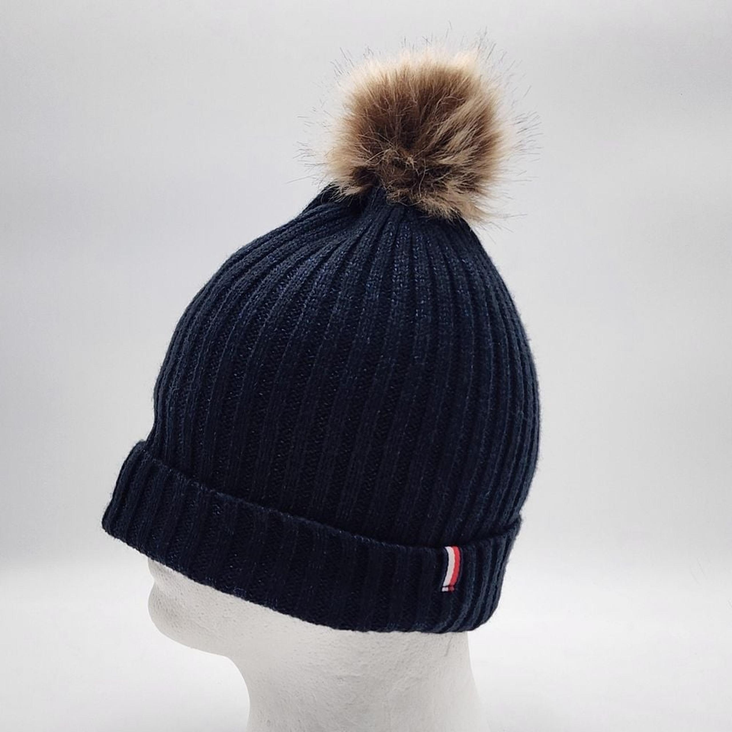 Tommy Hilfiger Women's One S.  Cuffed Knit Fleece Lined Beanie Hat Navy Blue NWT