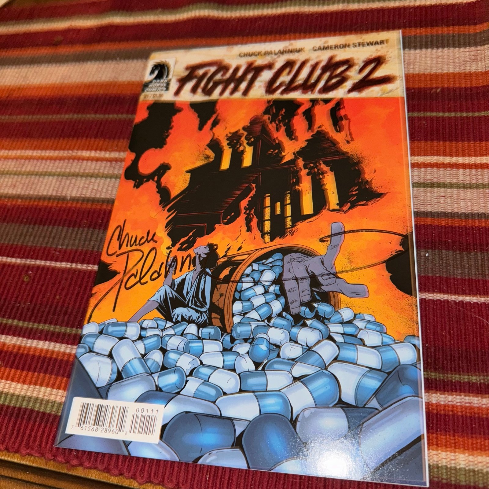 FIGHT CLUB 2 #1 SIGNED CHUCK PALAHNIUK