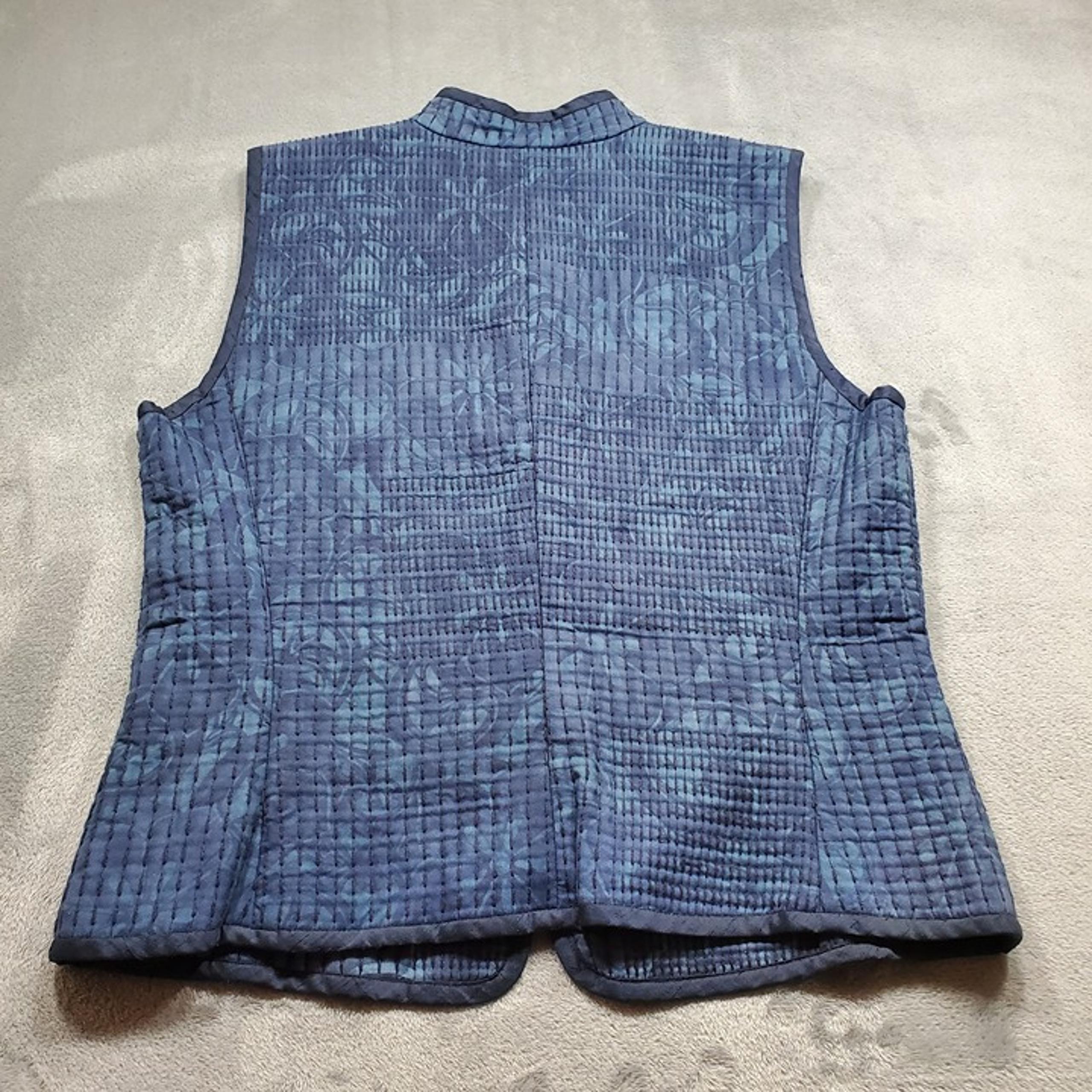 Lauren Ralph Lauren Blue Quilted Vest Floral Silk Cotton Fabric Button Wms Sz L