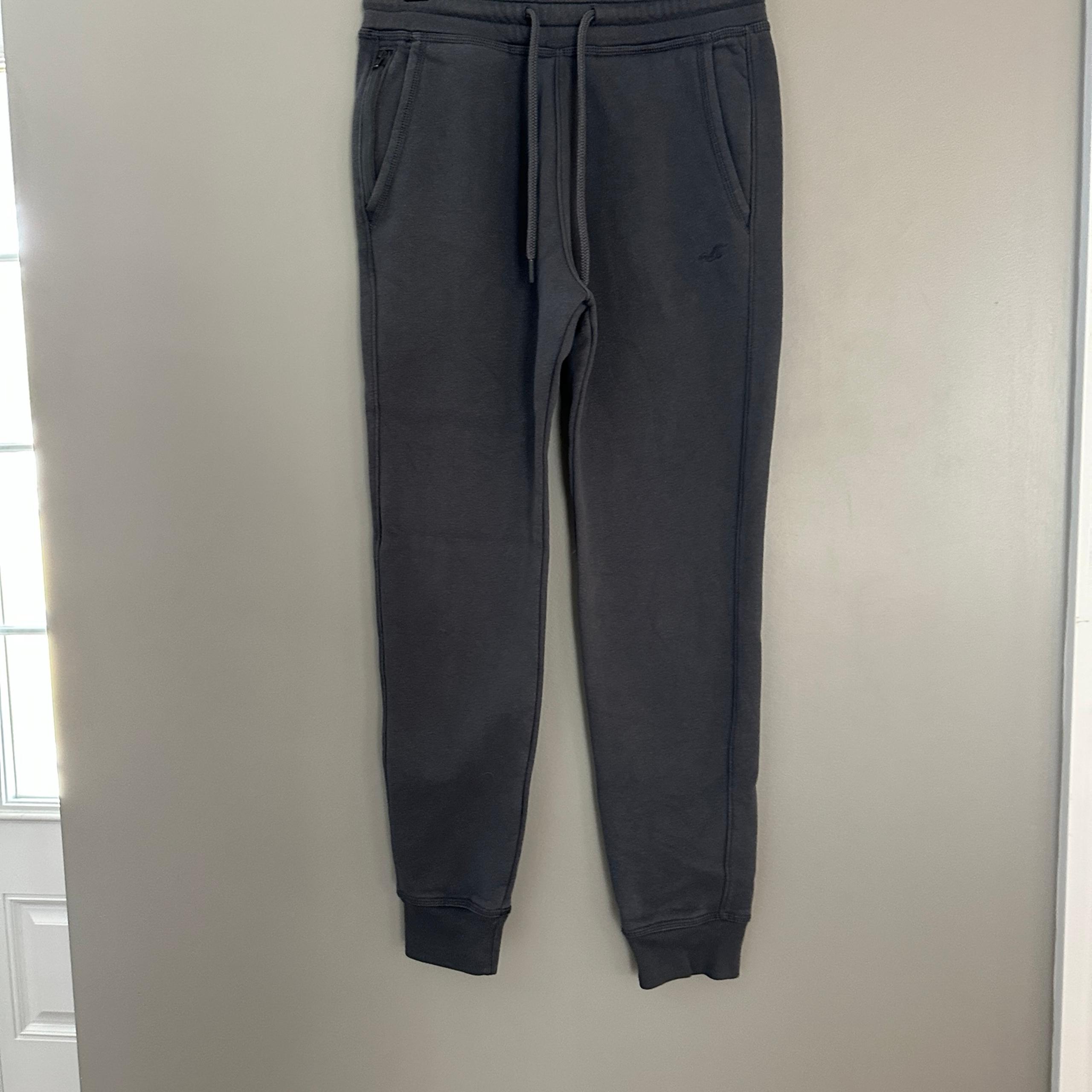 Hollister Men’s XS Gray Jogger Sweatpants Pockets And Drawstring Waist