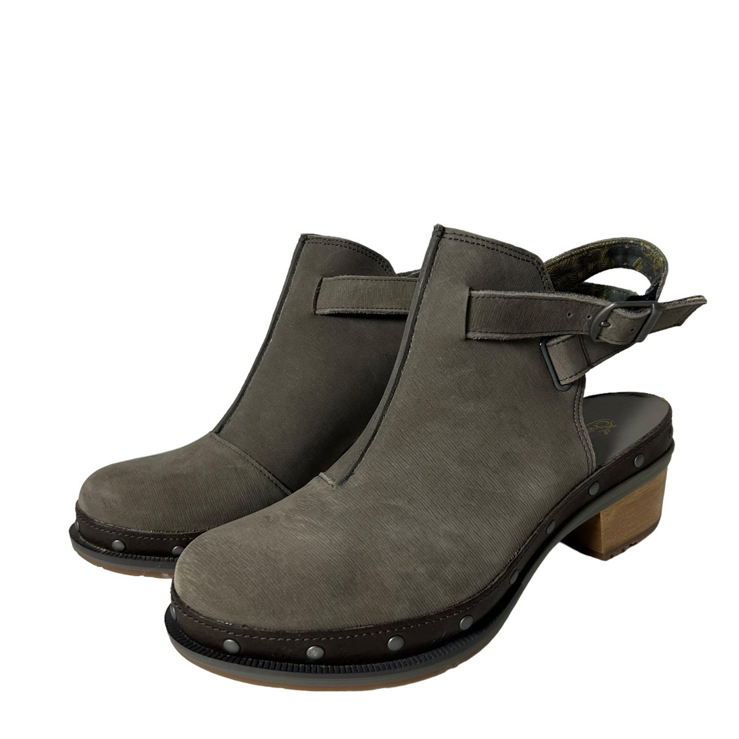 Chaco cataluna clog sale
