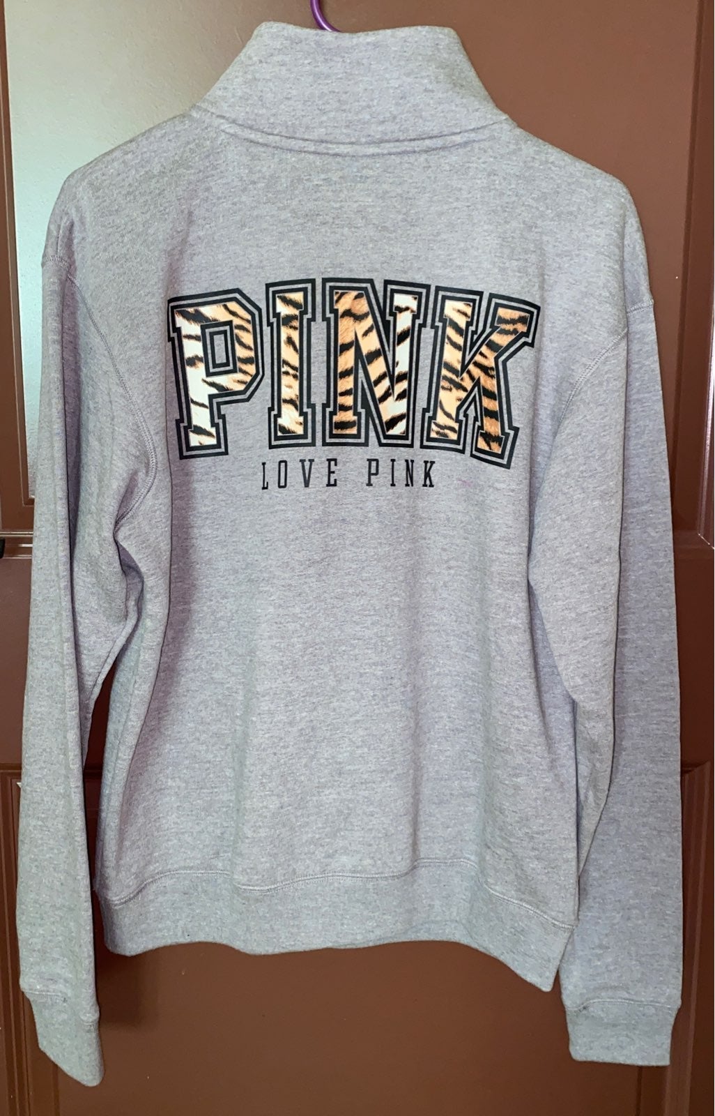 VS PINK Tiger Quarter zip