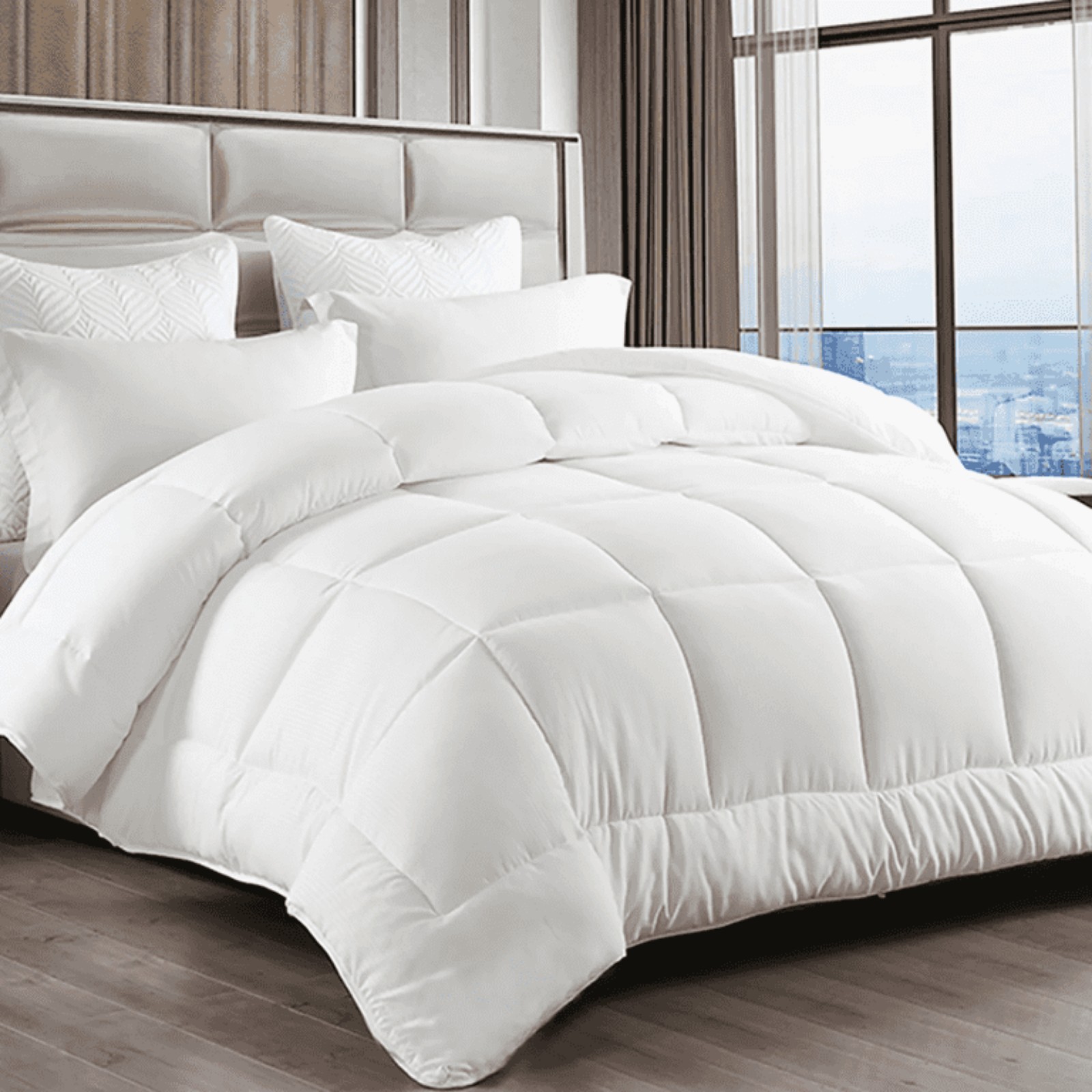 White Queen Size Comforter NEW
