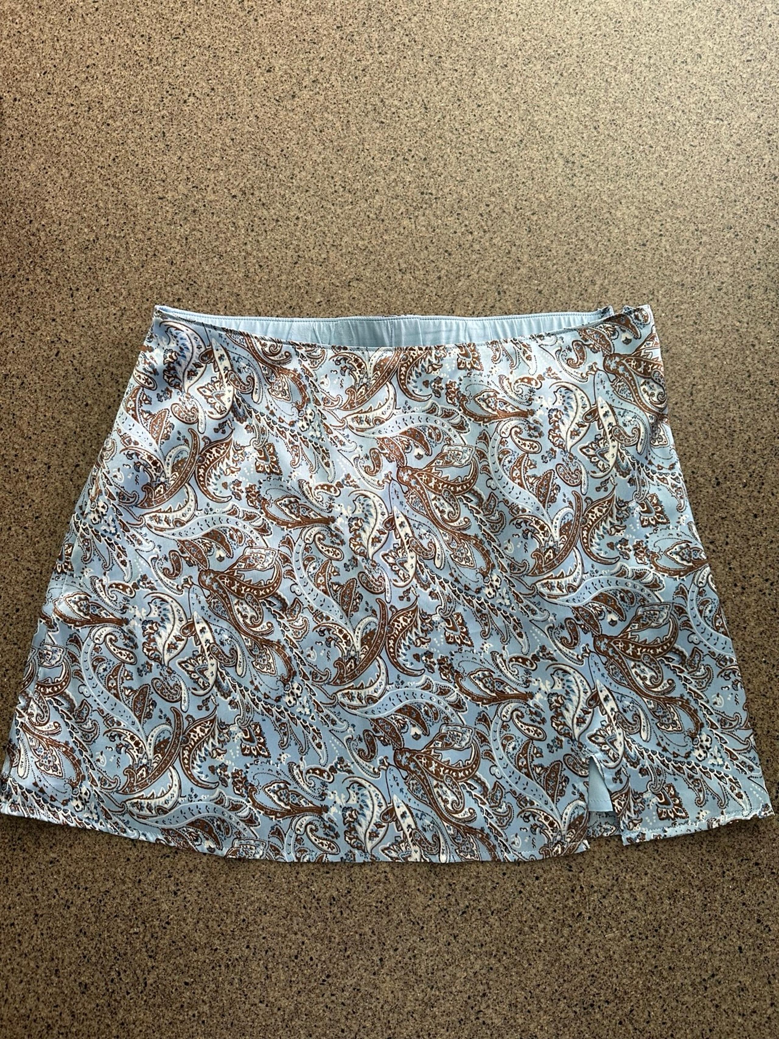 Hollister high rise lined mini skirt