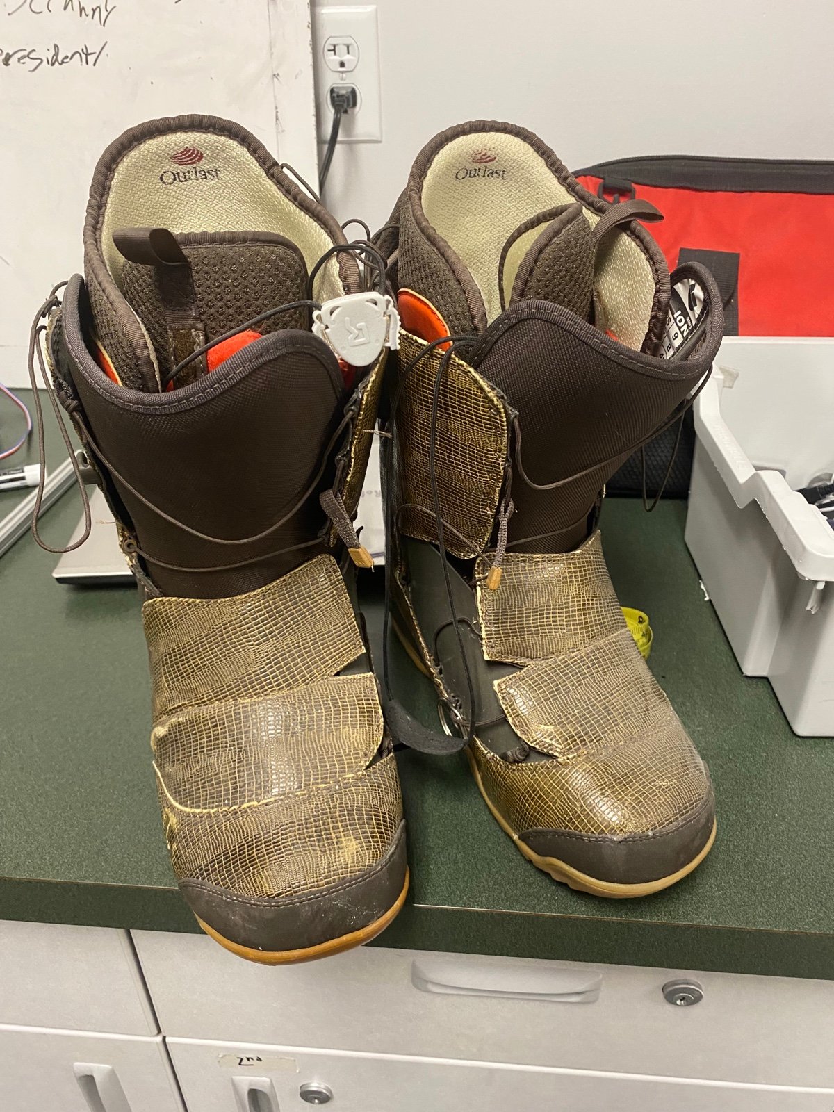 Burton Snowboard boots size 9