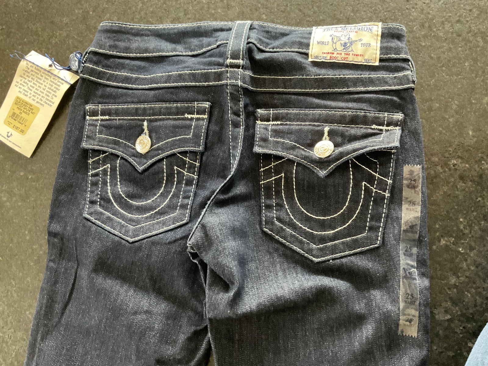 NEW- True Religion womens jeans