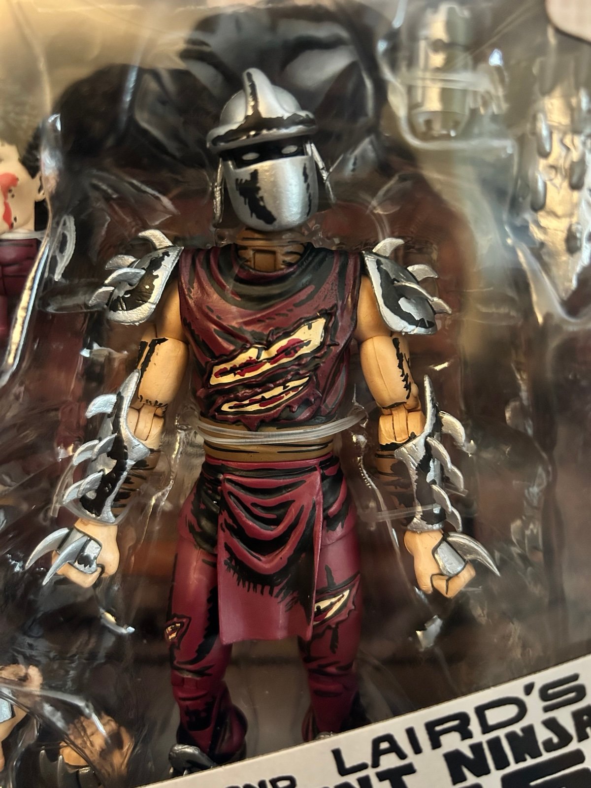 The Shredder classic colors figure
