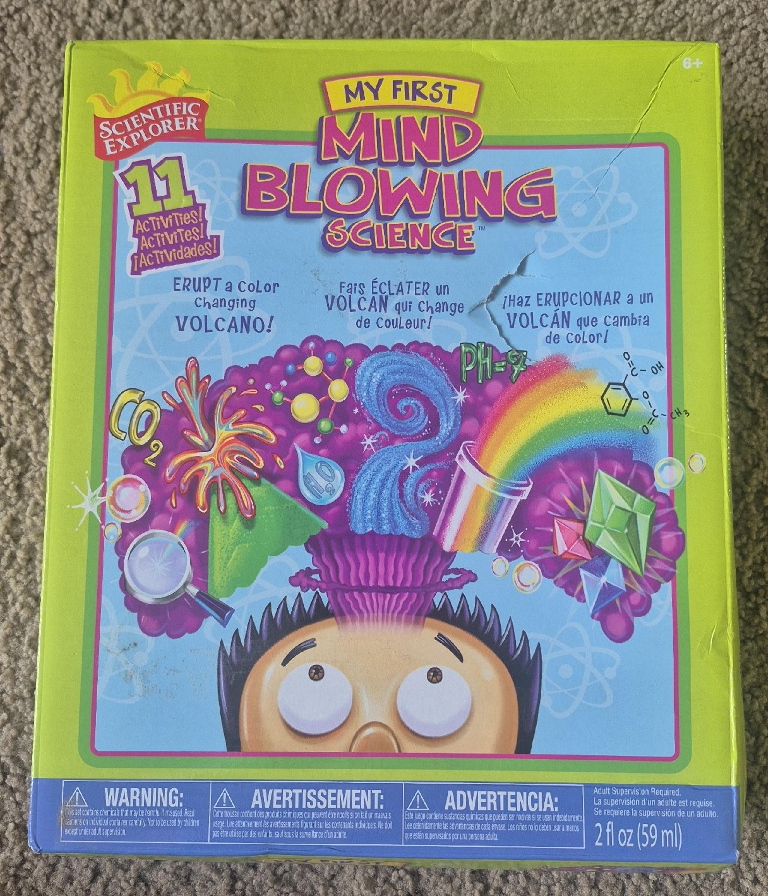 Scientific Explorer My First Mind Blowing Science Kit with 11 Activities. NEW.