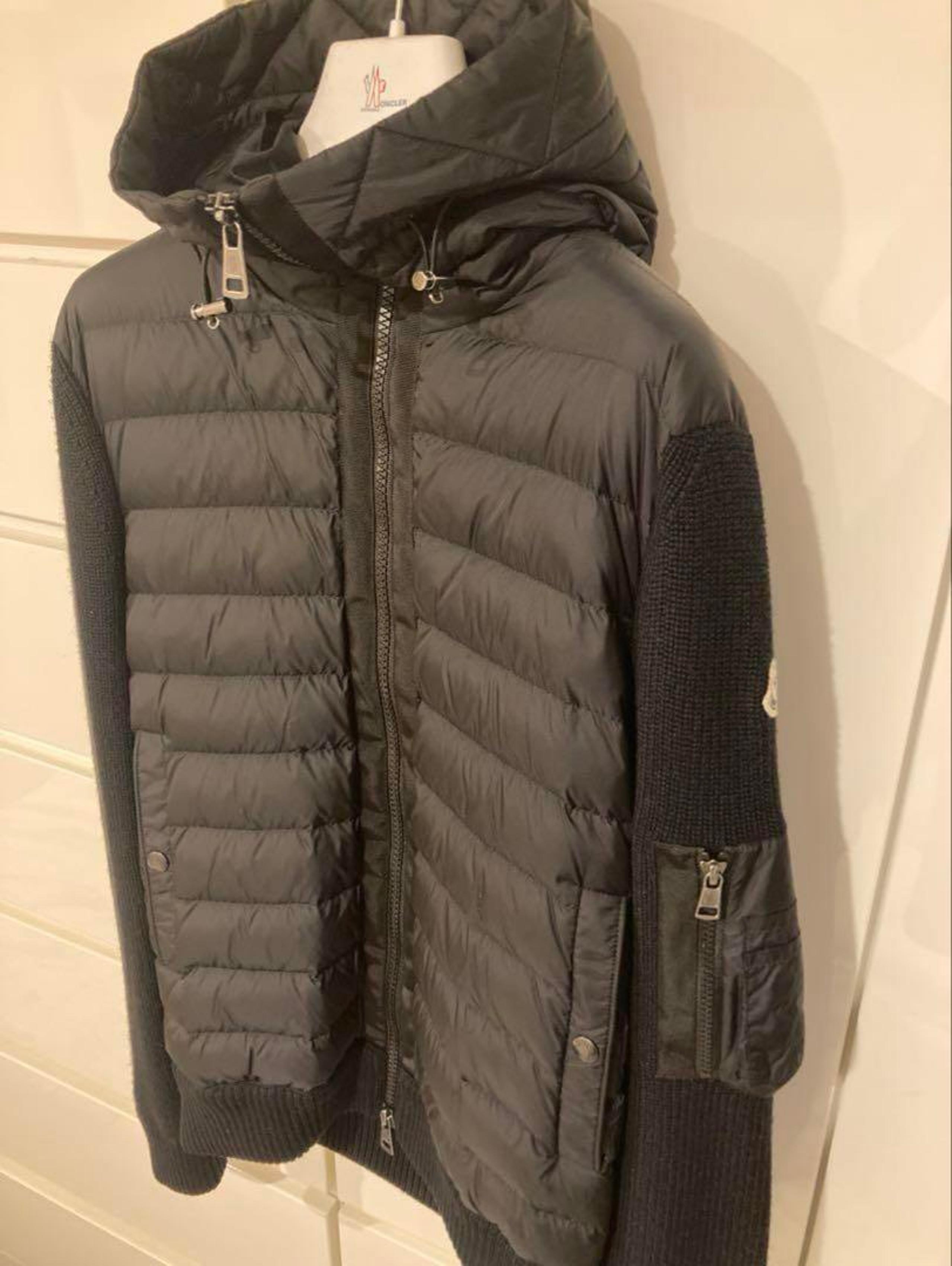 MONCLER Hooded Down Jacket Black
