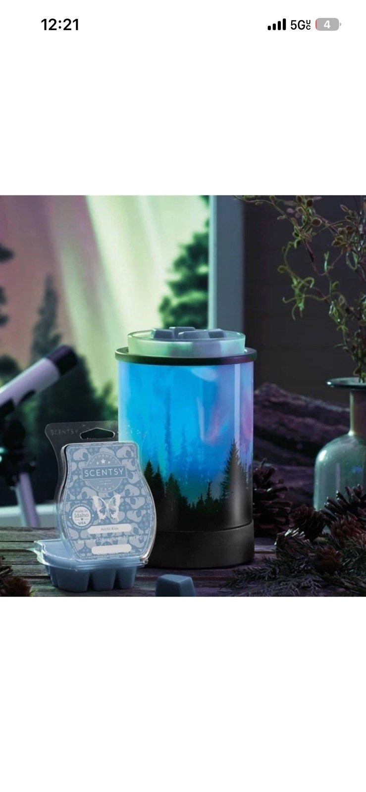 Scensty Wax Warmer Polar Panorama- Full Size- NIB