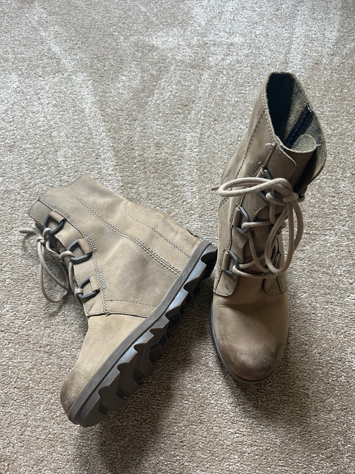Sorel Joan of Arc boots 8.5
