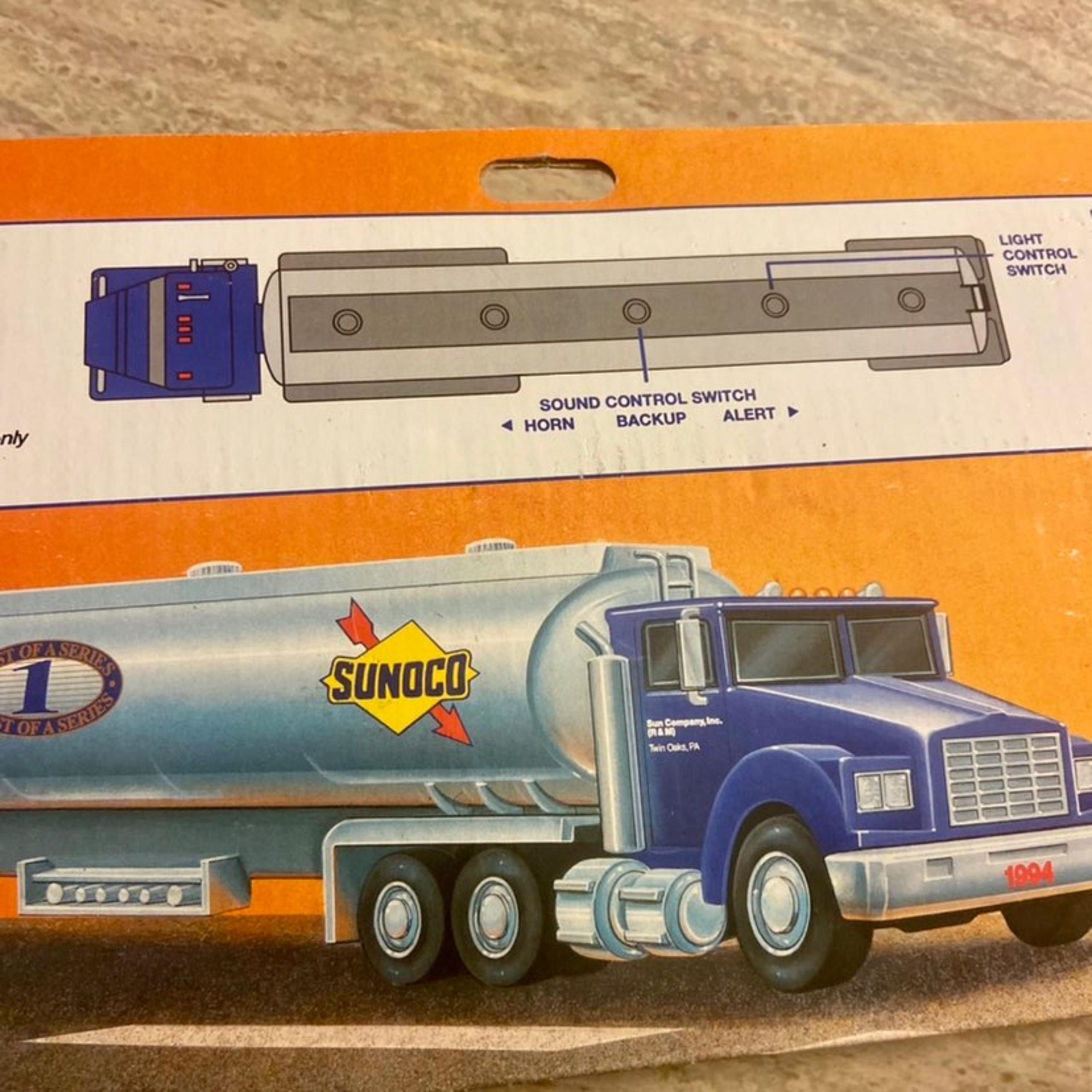 NIB Sunoco Toy Trucker 1994 collector's edition