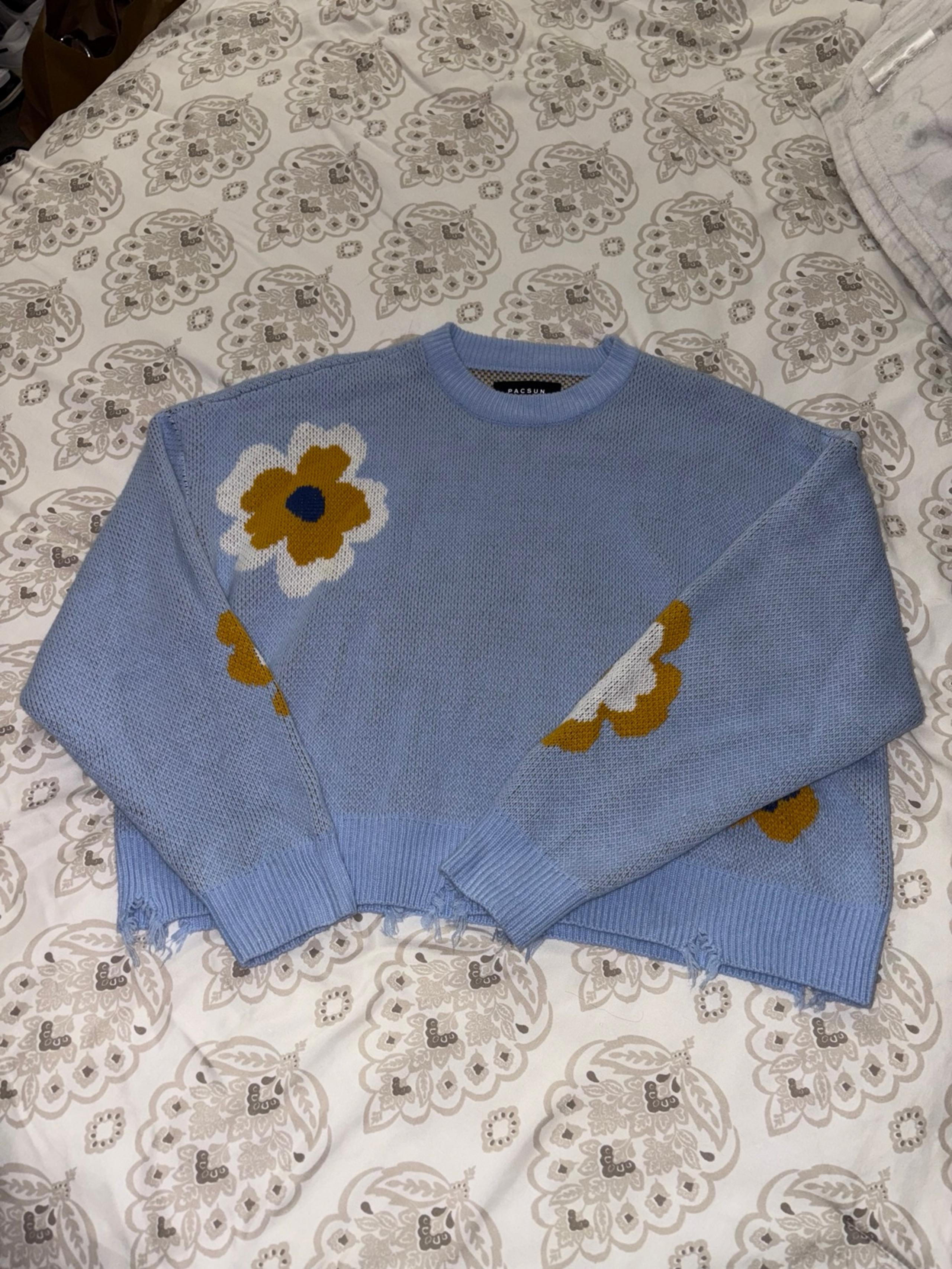Pacsun flower sweater
