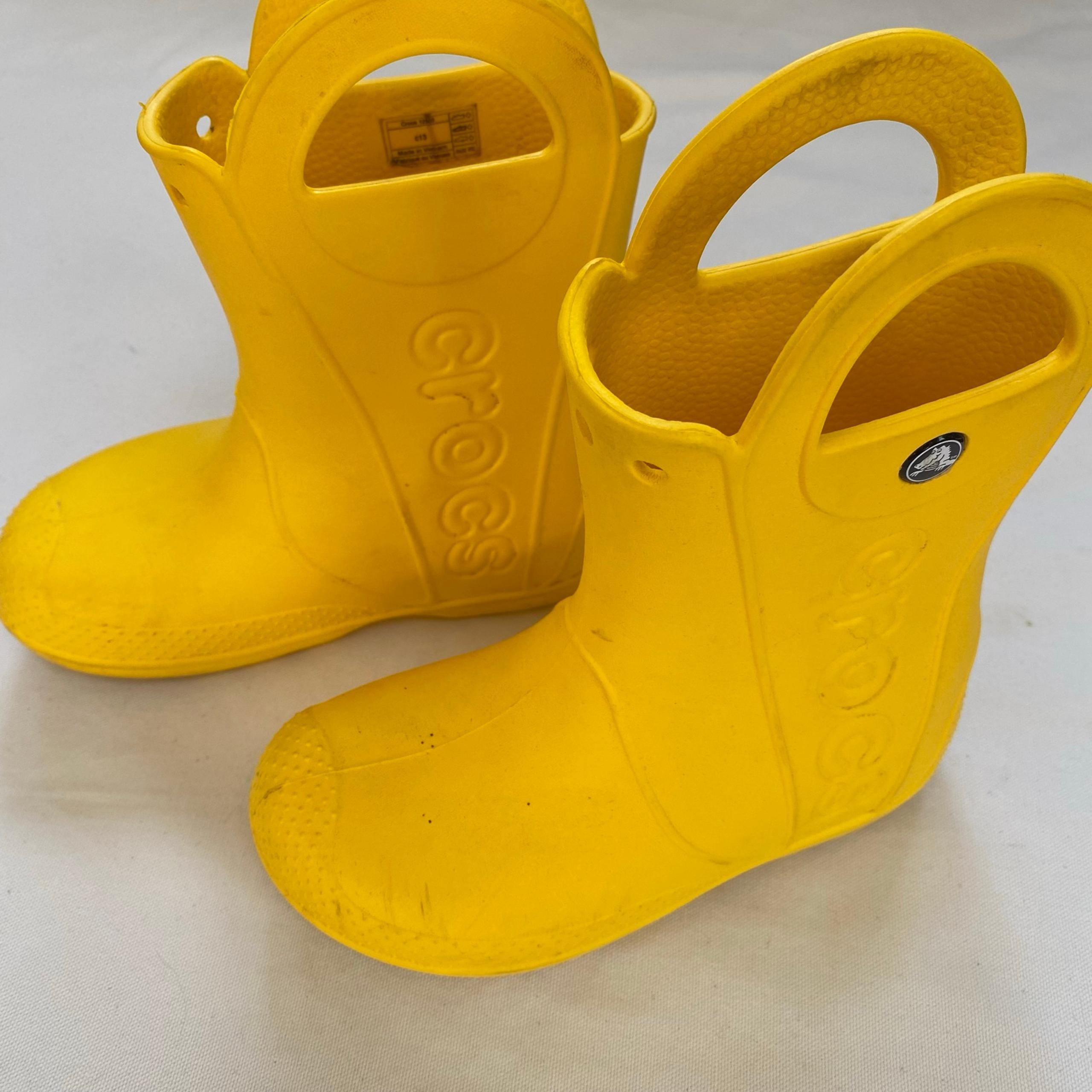 Crocs Kids Rain Boots Yellow Lightweight Size 13