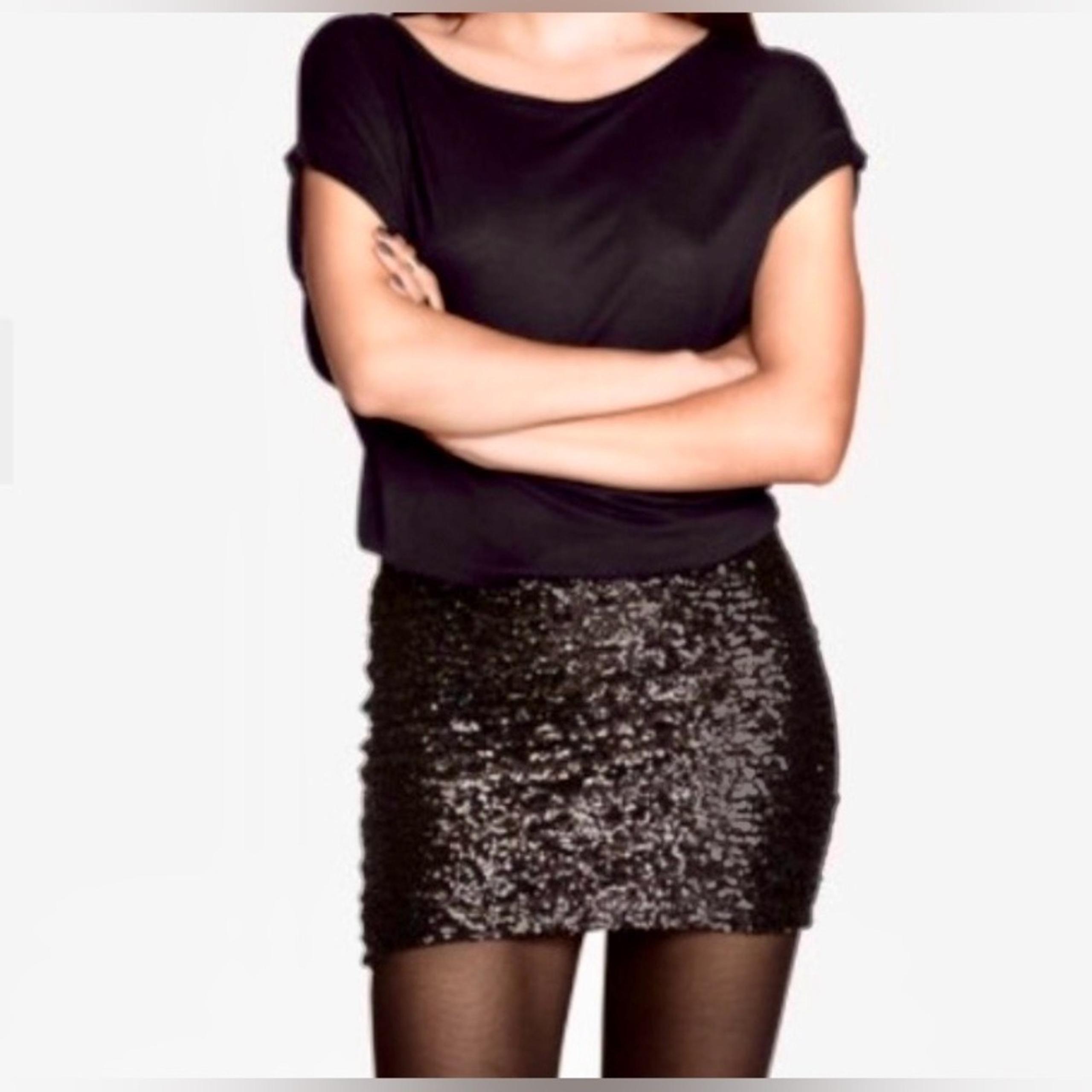 H&M black sequin mini skirt