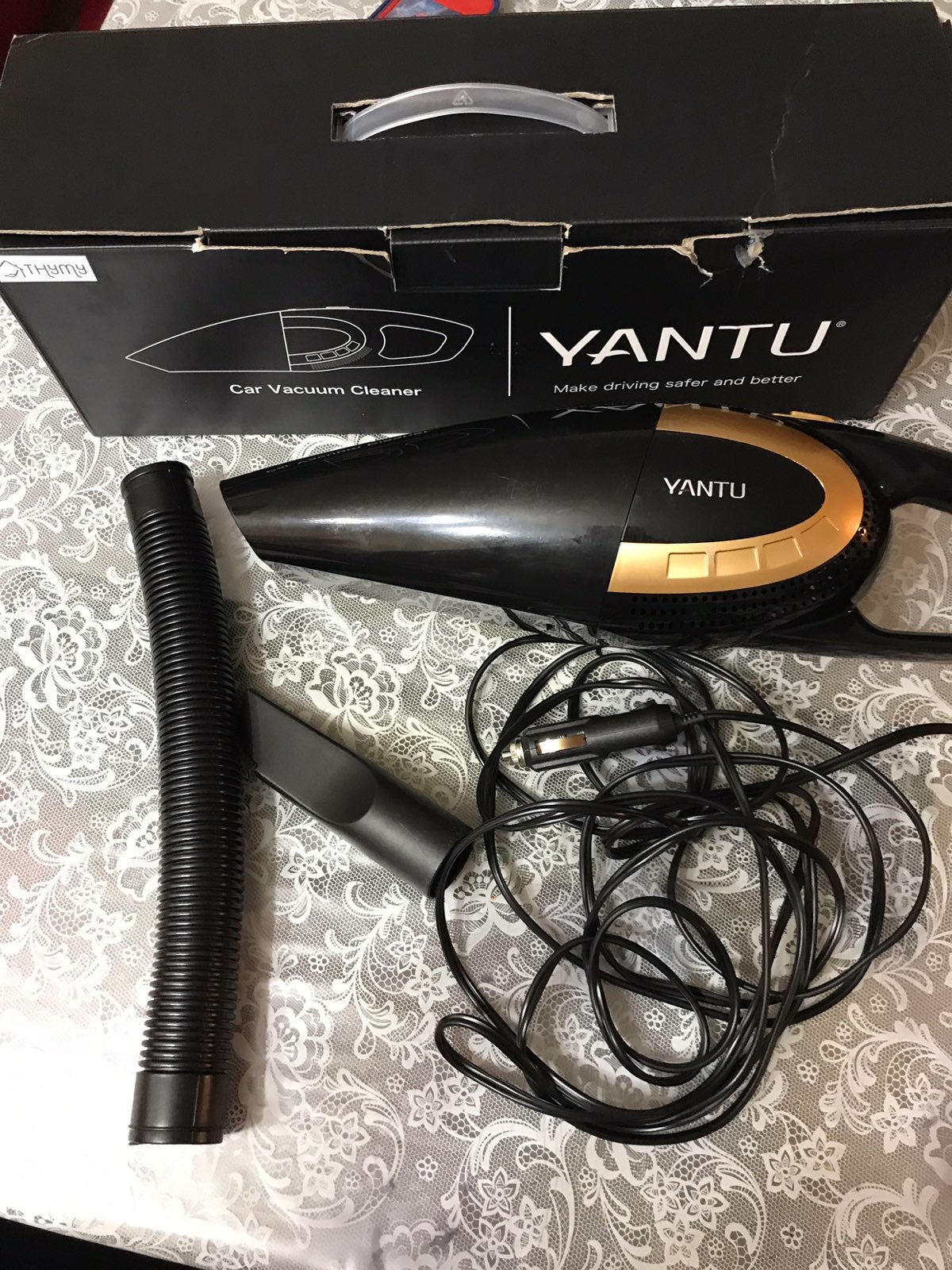 car vacuum cleaner