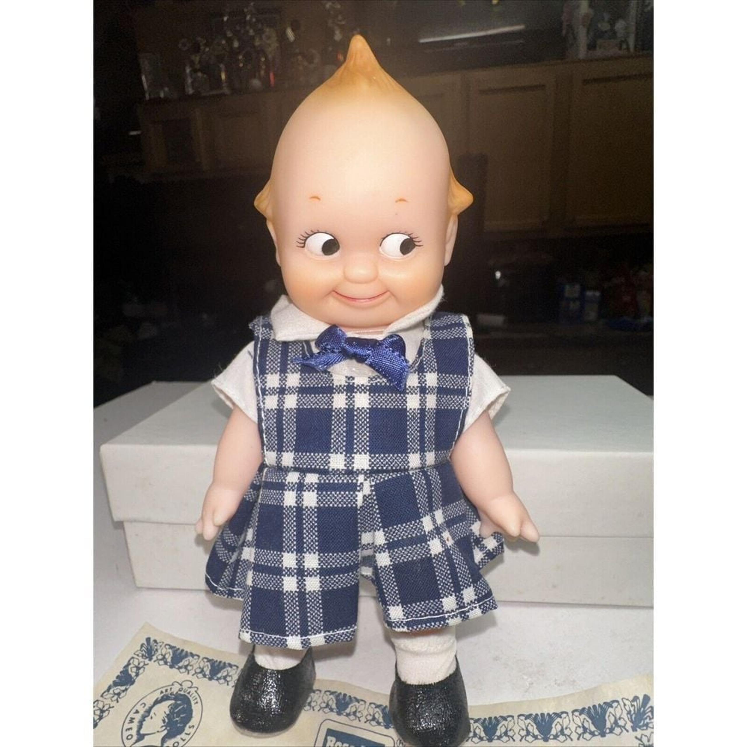 1993 QVC Limited Edition Rose Art Industries Girl Kewpie Vinyl Doll Cameo Dolls