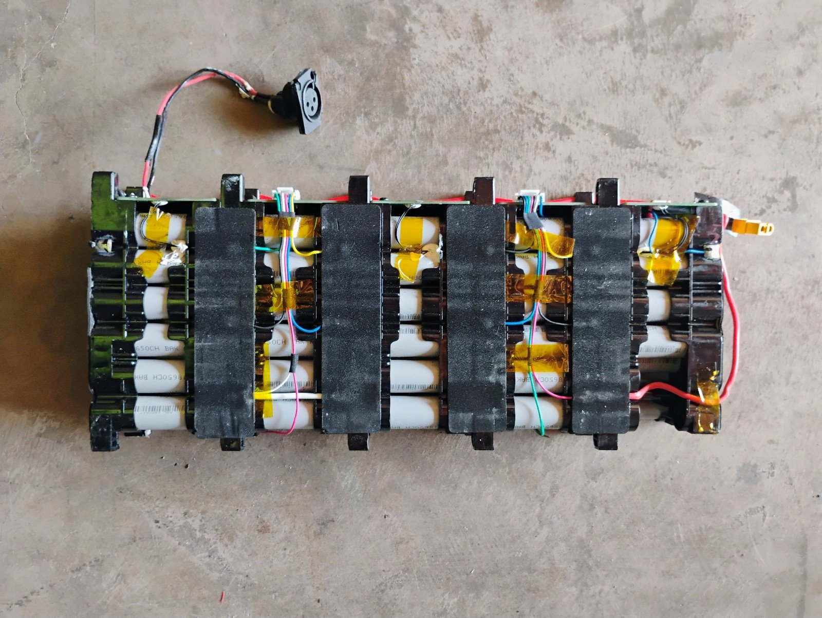 48v 15 Ah ebike/scooter battery