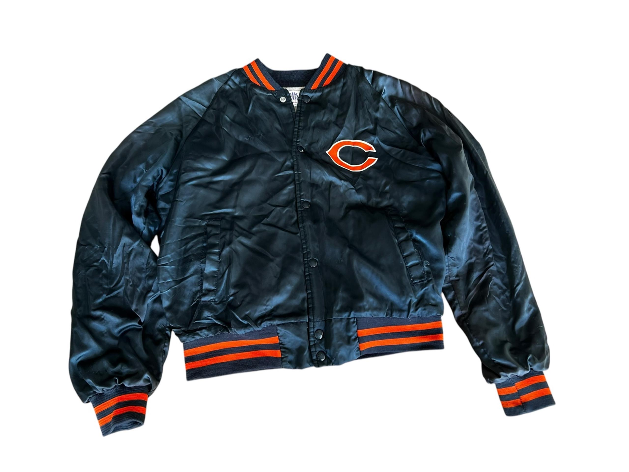 Vintage 1980’s Chicago Bears Satin Navy Blue Chalk Line Jacket! Men’s Medium. Te