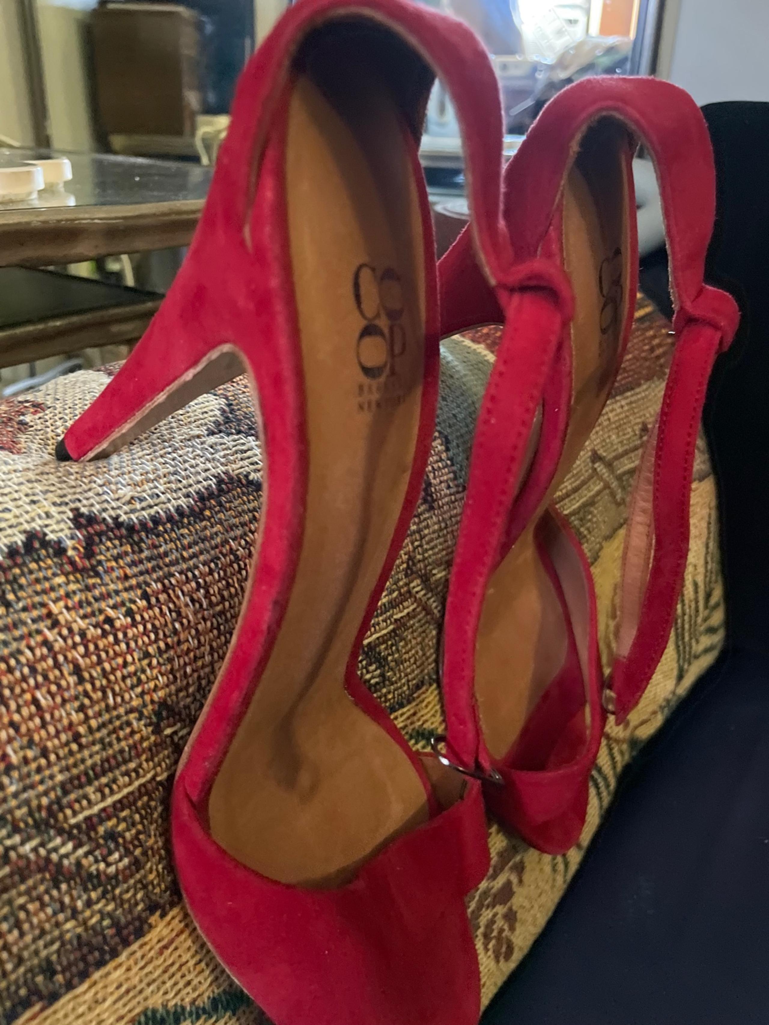 barneys new york high heel shoes
