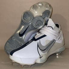 Nike force zoom trout baseball cleats