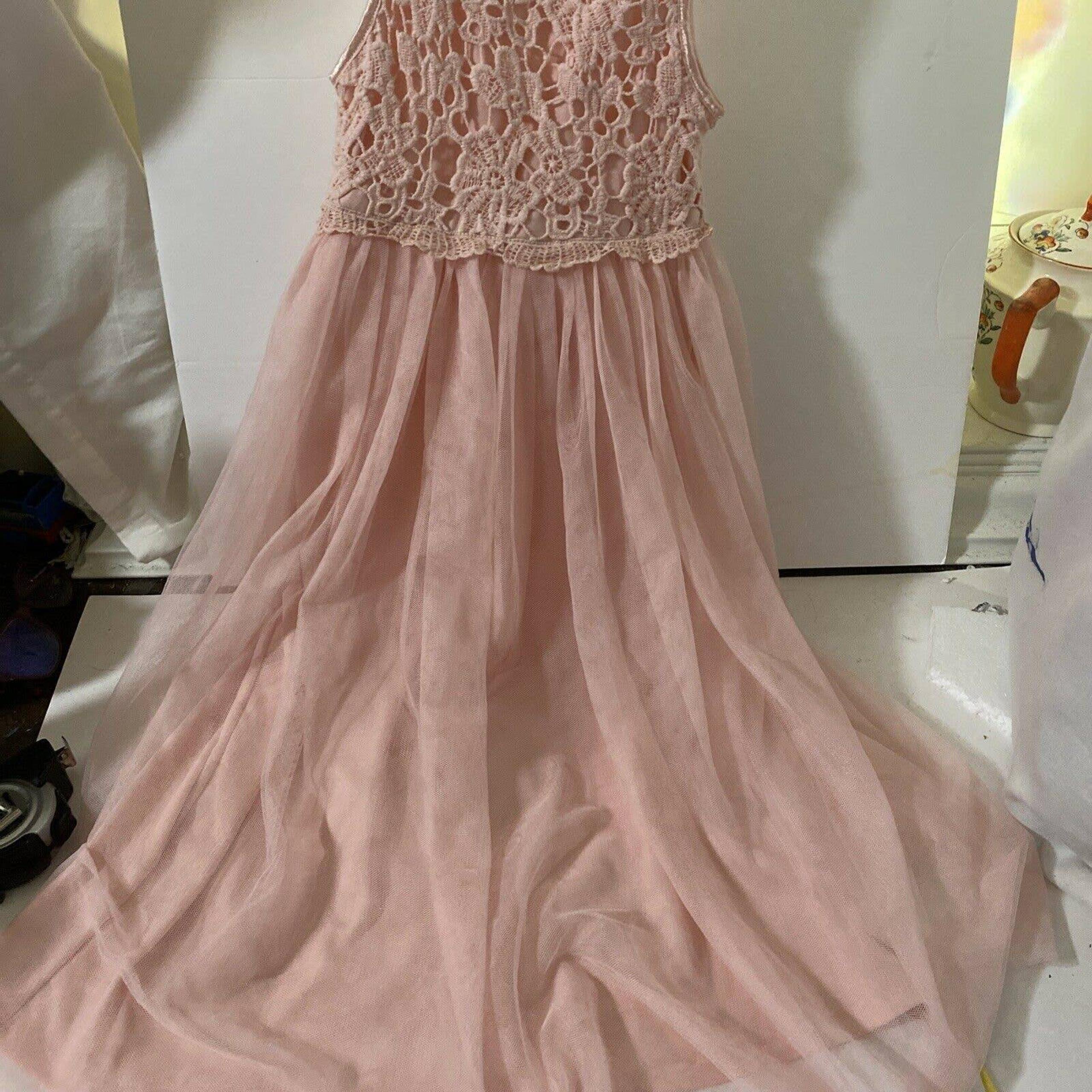 Girl’s Party/bridesmaid/dressy dress, size 4 Cat & Jack Pink
