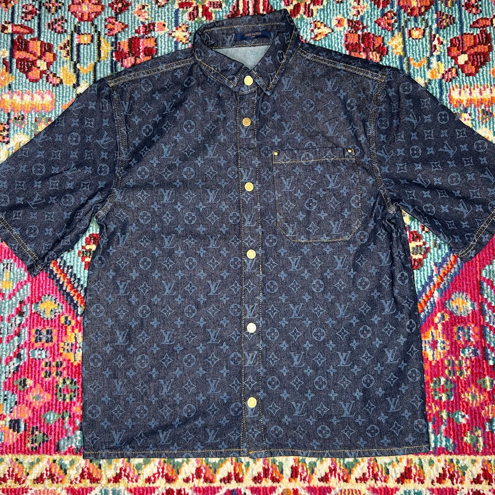 Men’s Louis Vuitton Denim Jeans Shirt Size Small