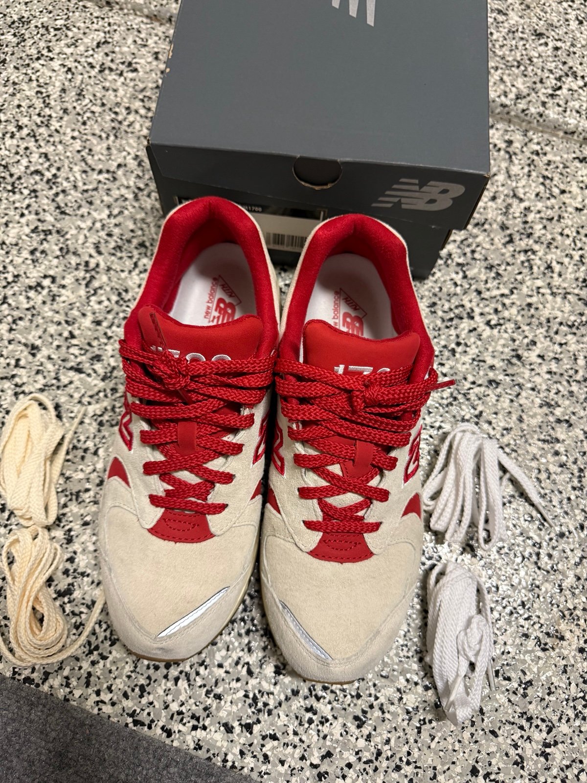 Kith Toronto Marshmellow New Balance 1700 - Size 9