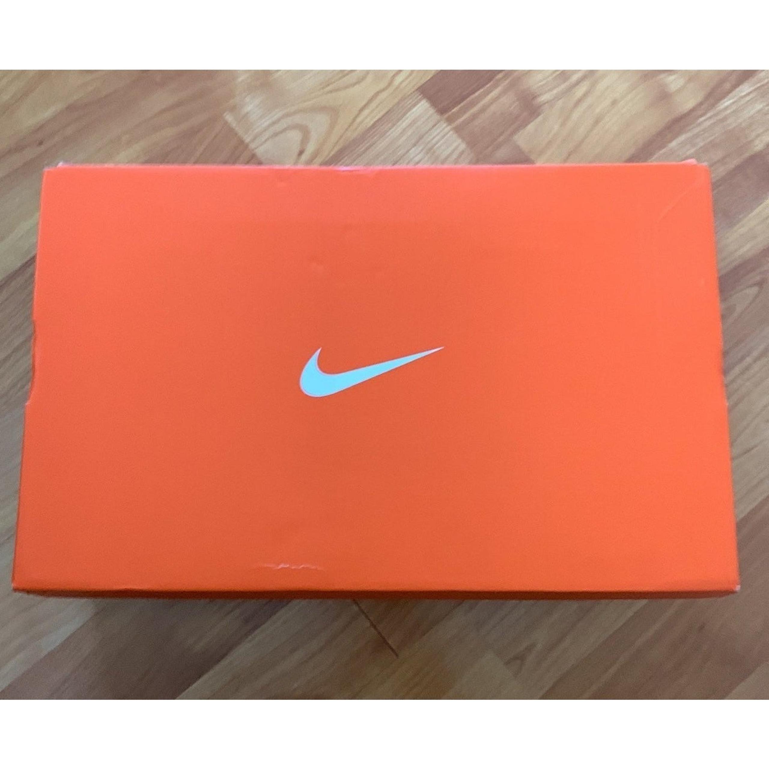 Nike flex control empty shoe box
