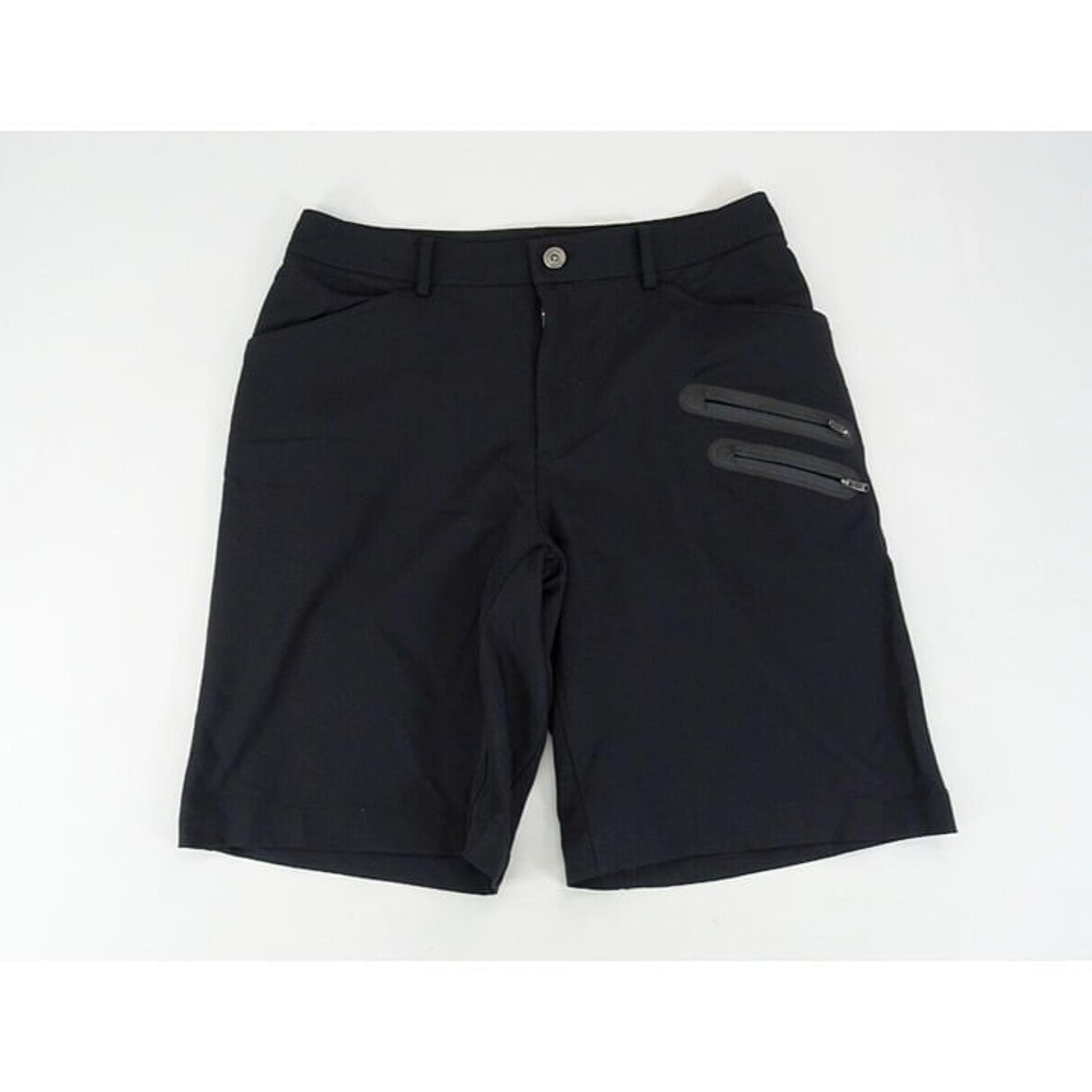 Lululemon Shorts Men's 34 Black Commute Cargo Casual Performance Pockets