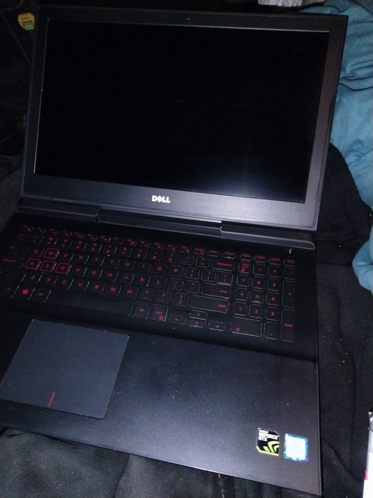 Dell Inspirion 15 7000 gaming Laptop with NVIDIA GEFORCE GTX