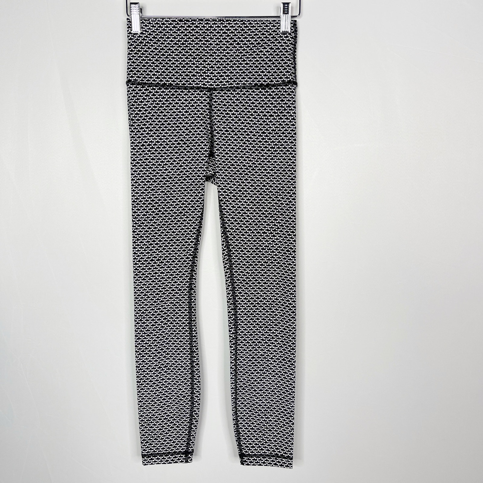 Lululemon Womens 4 Black Wunder Under Hi Rise 7/8 Tight Full On Luxtreme 25