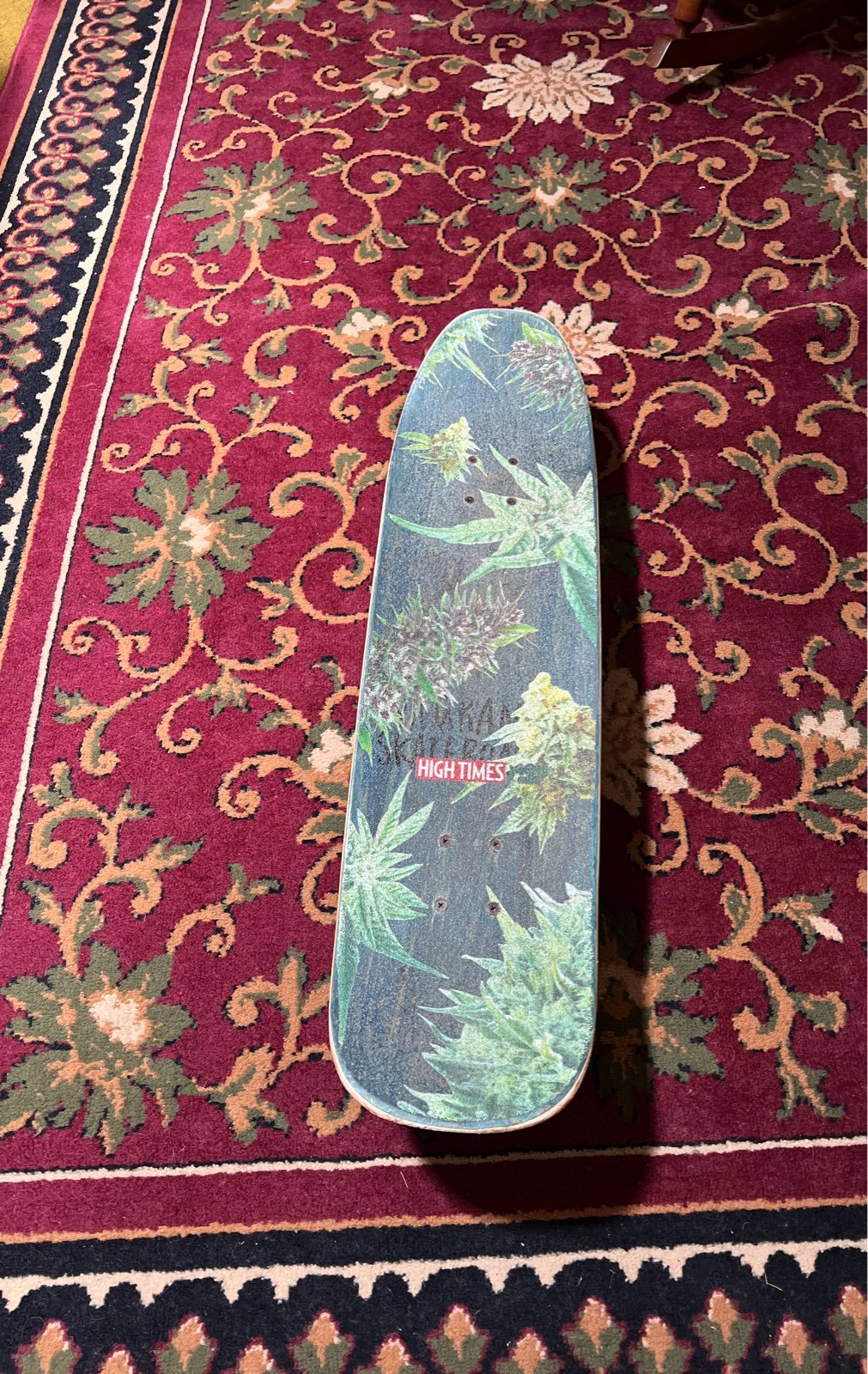 Complete skateboard