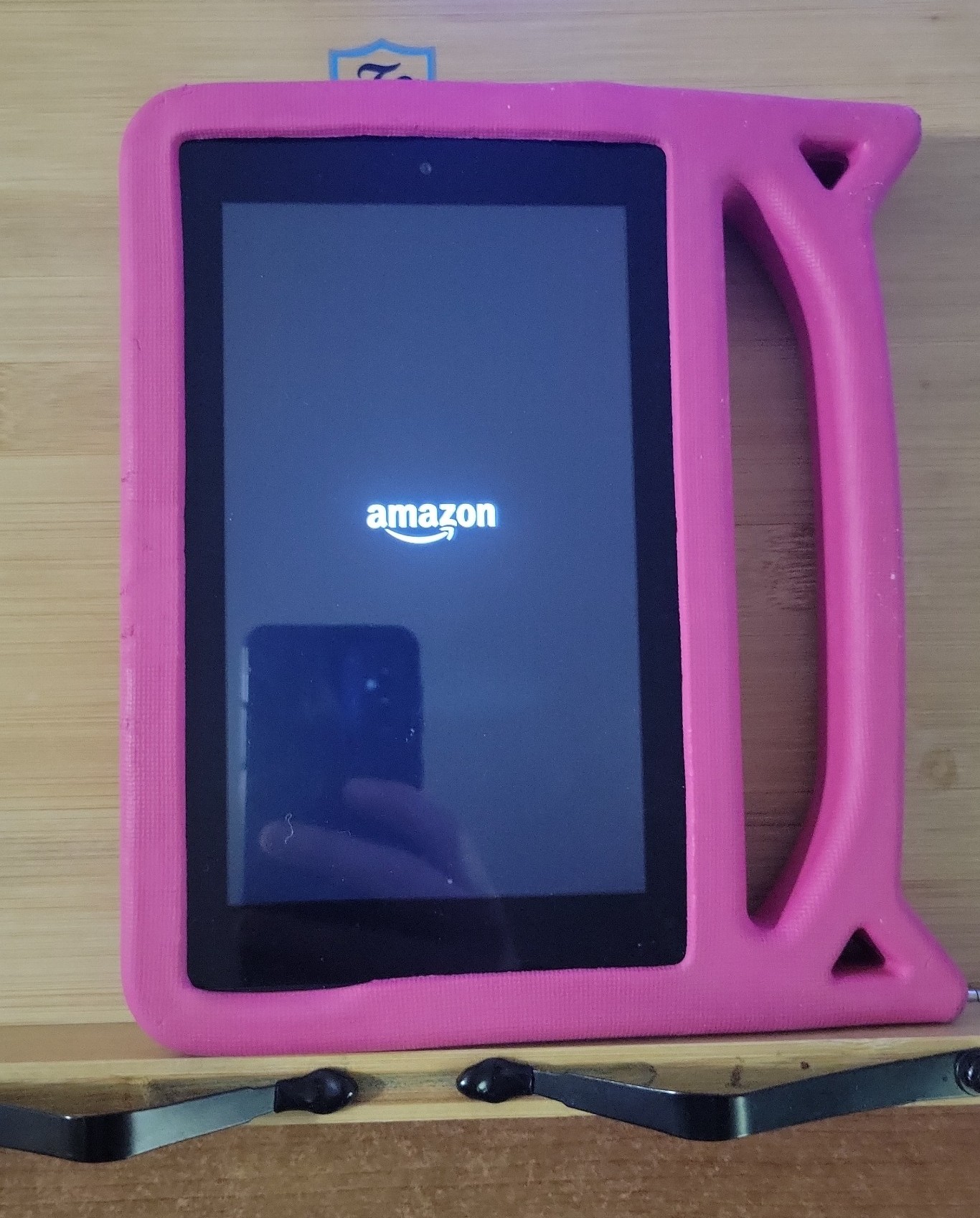 Amazon Fire 7 Tablet Model M8526G With Pink Kitty Case