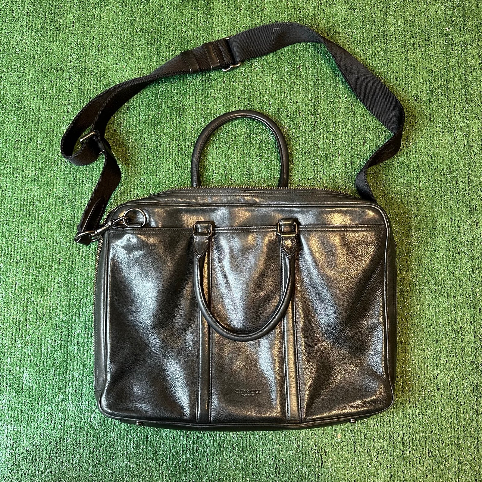 495 COACH Black Leather Slim Briefcase / Strap Style G1592 71732