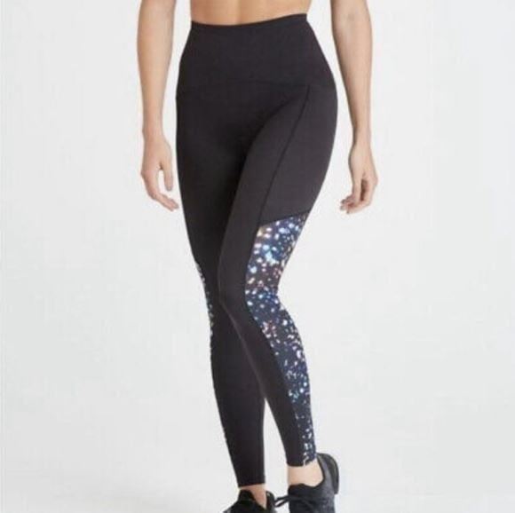 Spanx Booty Boost Active Cosmic Galaxy Print Leggings plus size 1X new!!!