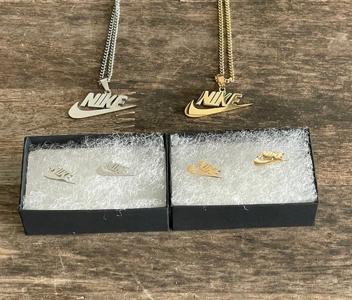 NEW NIKE SILVER AND GOLD EARRING AND NECKLACE GIFT SET CHAIN EARRINGS BUNDLE