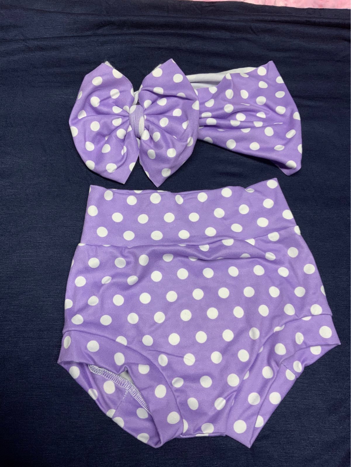 Set of 4 polka dot bummies with matching head wraps