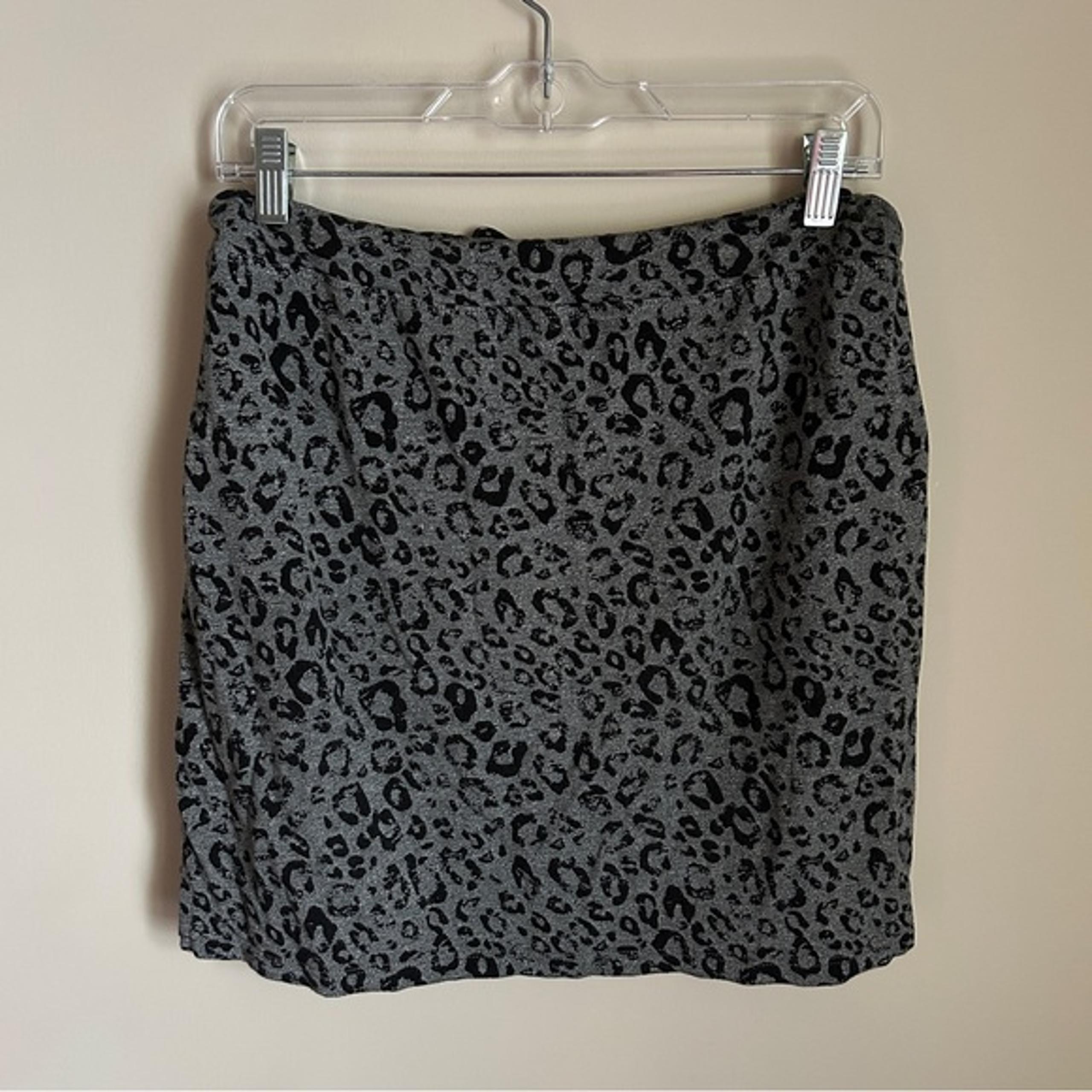 Anthropologie Sundry Gray/Black Cheetah Print Waist Pockets Pull-On Skirt Size 2