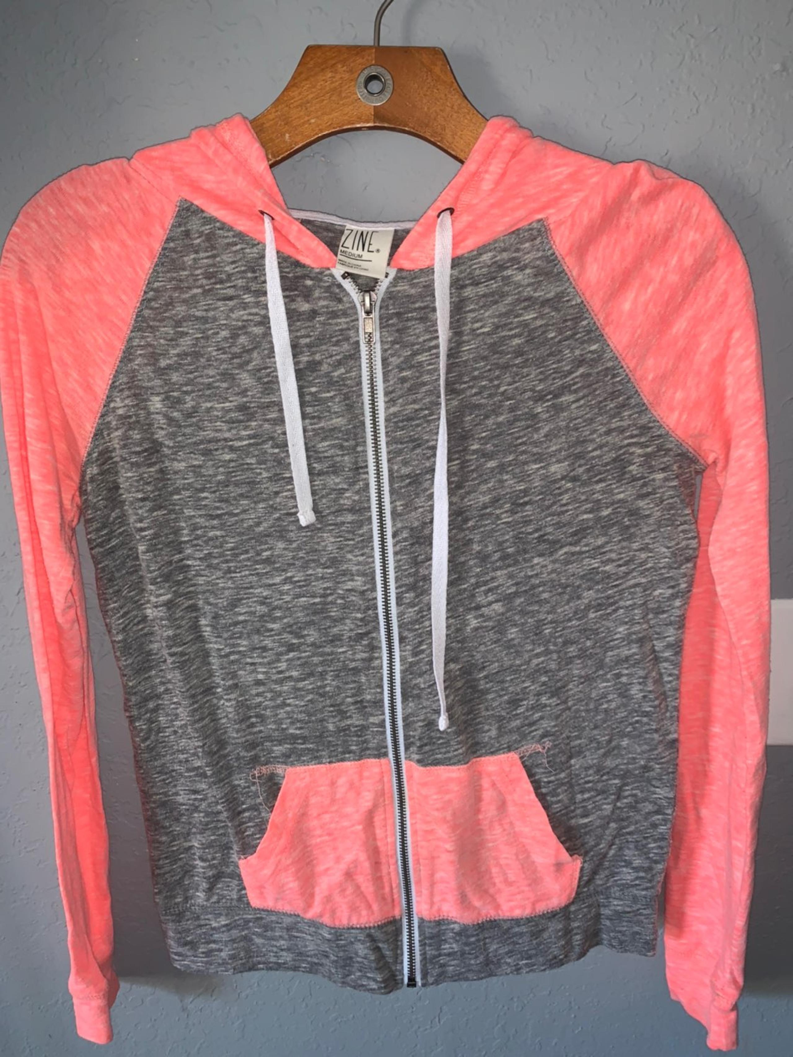 Zumiez zip up