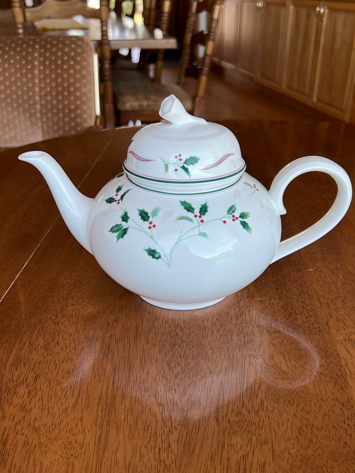 VINTAGE Mikasa Holiday Splendor Teapot with Lid